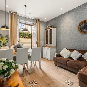 Dolce & Terrace By C&g Apartment Florence